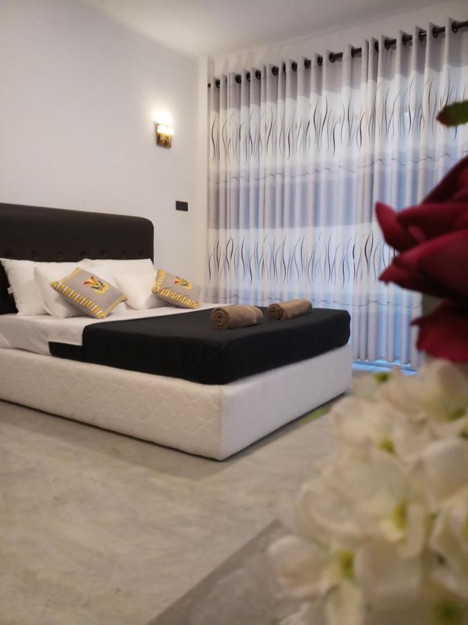 Blossom Inn เอลลา ภายนอก รูปภาพ