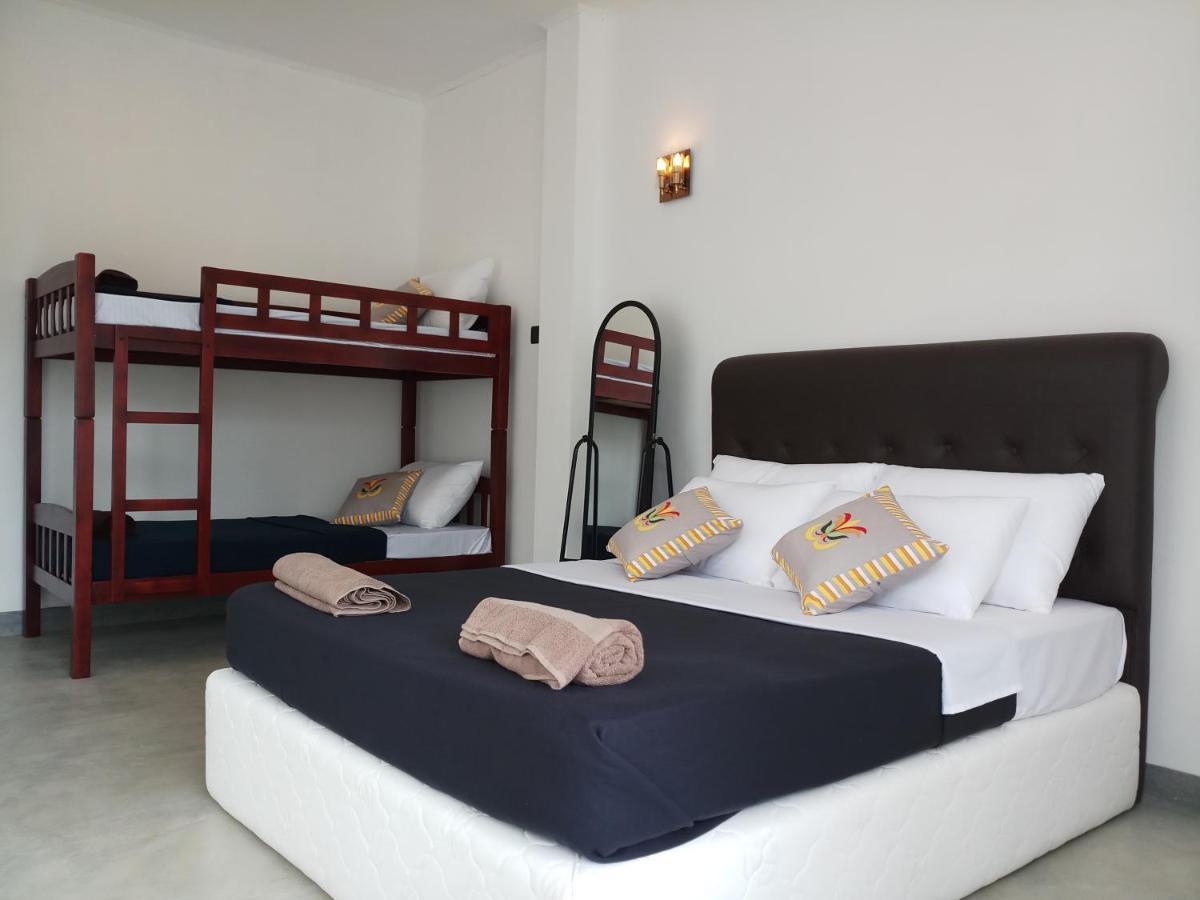 Blossom Inn เอลลา ภายนอก รูปภาพ