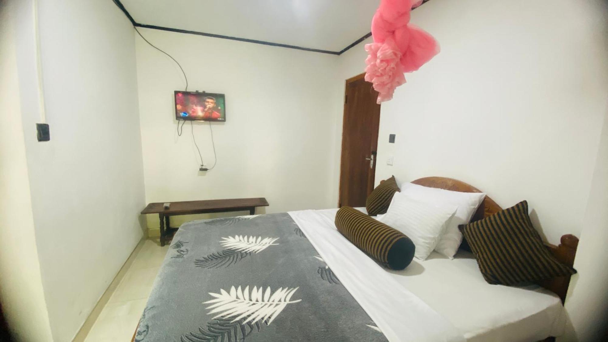 Blossom Inn เอลลา ภายนอก รูปภาพ